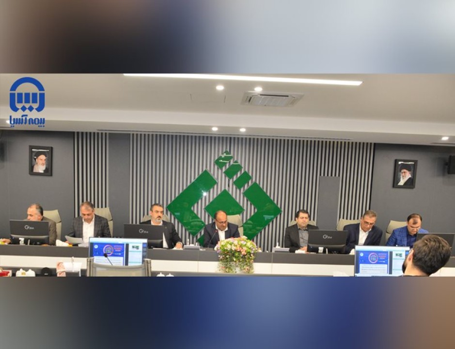 برگزاری پنل علمی _ تخصصی " آینده‌نگری، ارزیابی و الزامات نهادی" با حضور مدیرعامل بیمه آسیا